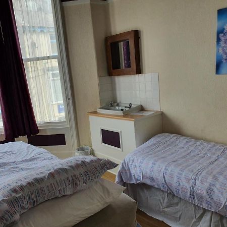 Foxhall Village Guest House Блекпул Екстериор снимка