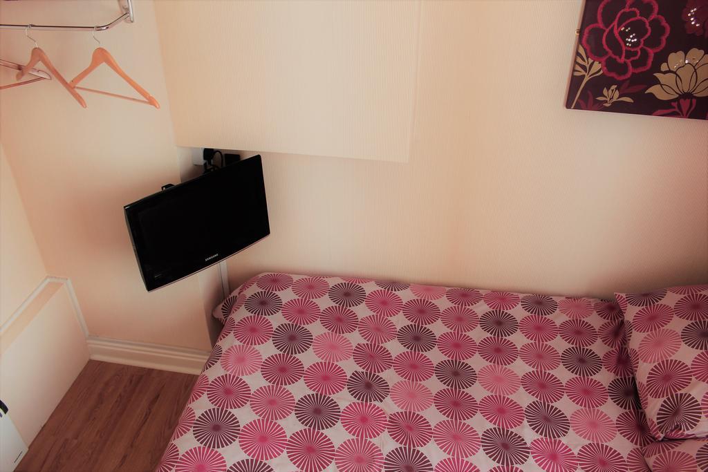 Foxhall Village Guest House Блекпул Екстериор снимка