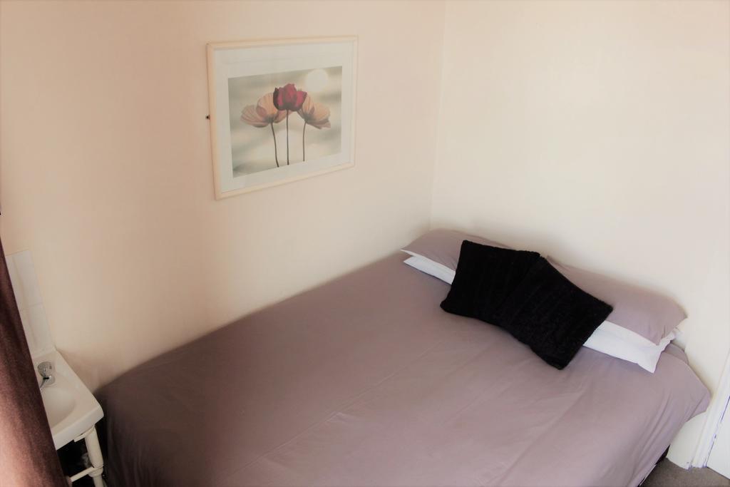 Foxhall Village Guest House Блекпул Екстериор снимка