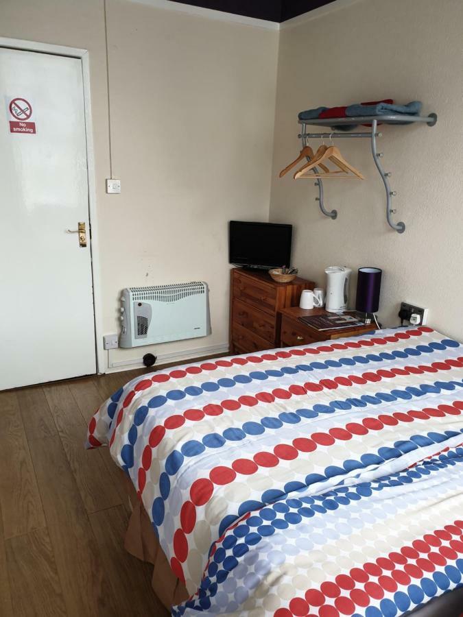 Foxhall Village Guest House Блекпул Екстериор снимка